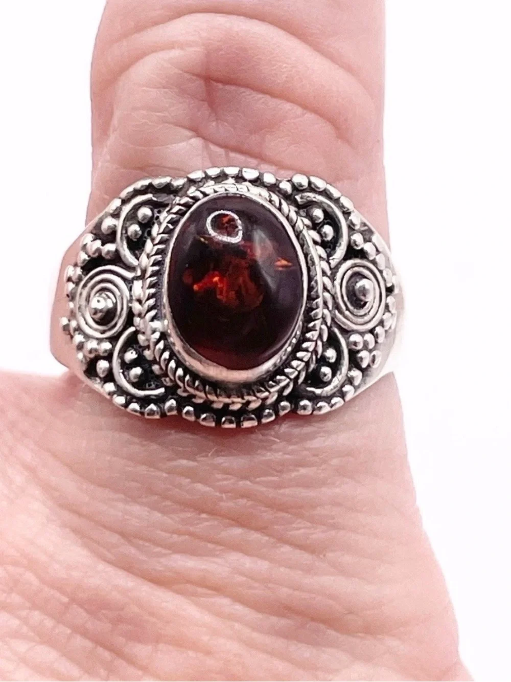 925 Sterling Silver size elegant